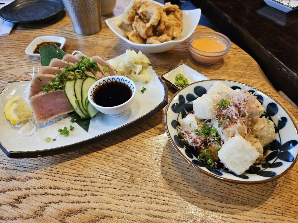 Oak Bay Bon Sushi