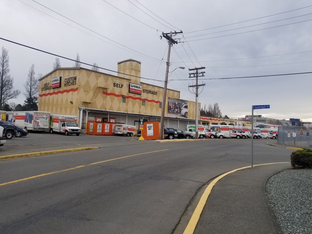 U-Haul Moving & Storage of Victoria logo